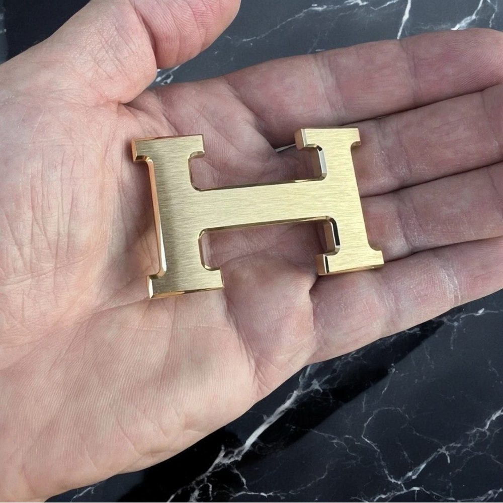Hermes Constance 32mm Belt Buckle Gold w/ Dust Bag